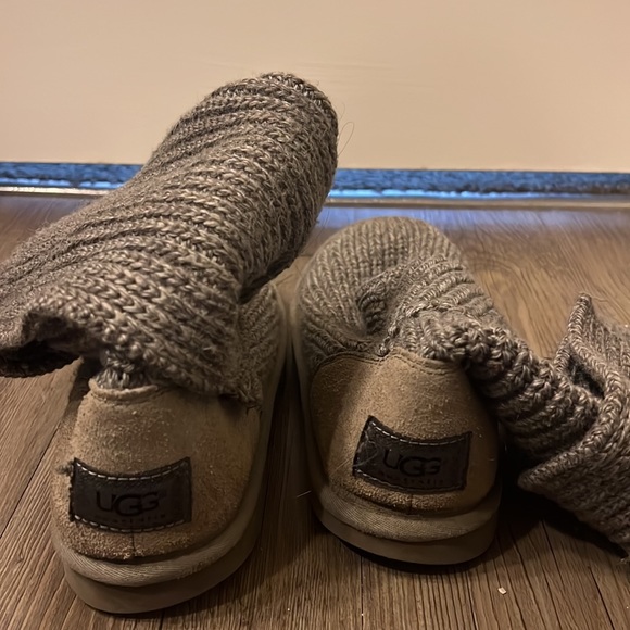 Ugg Cardy Knit Boots - Picture 2 of 3